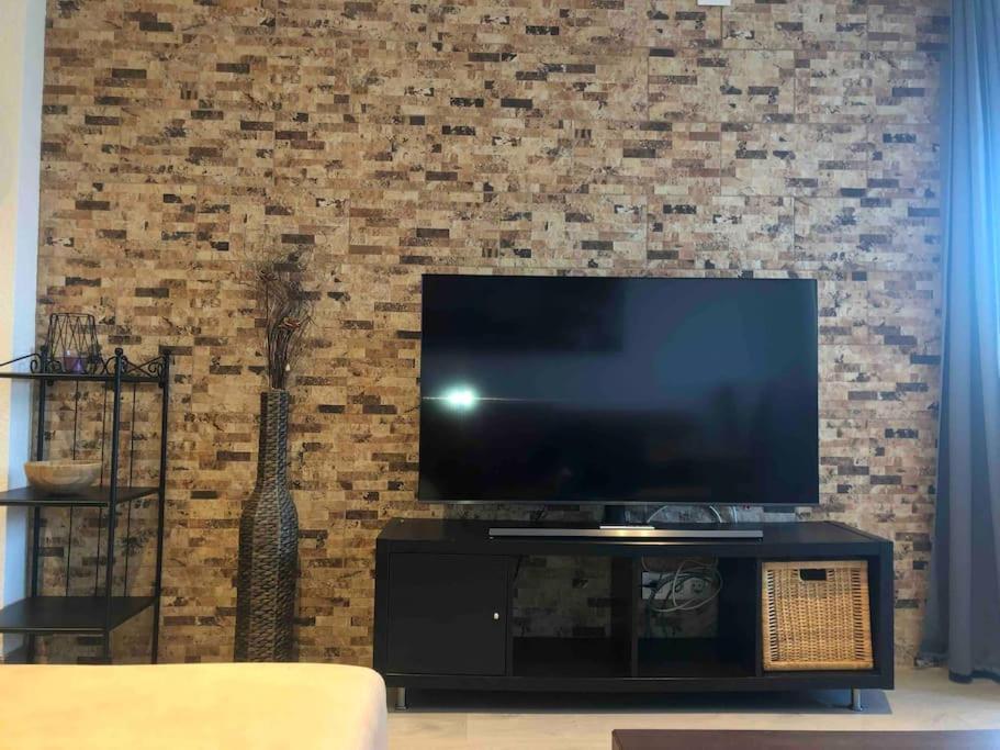 70 Sqm Apartment With Seaview In Arenales Del Sol. Zewnętrze zdjęcie